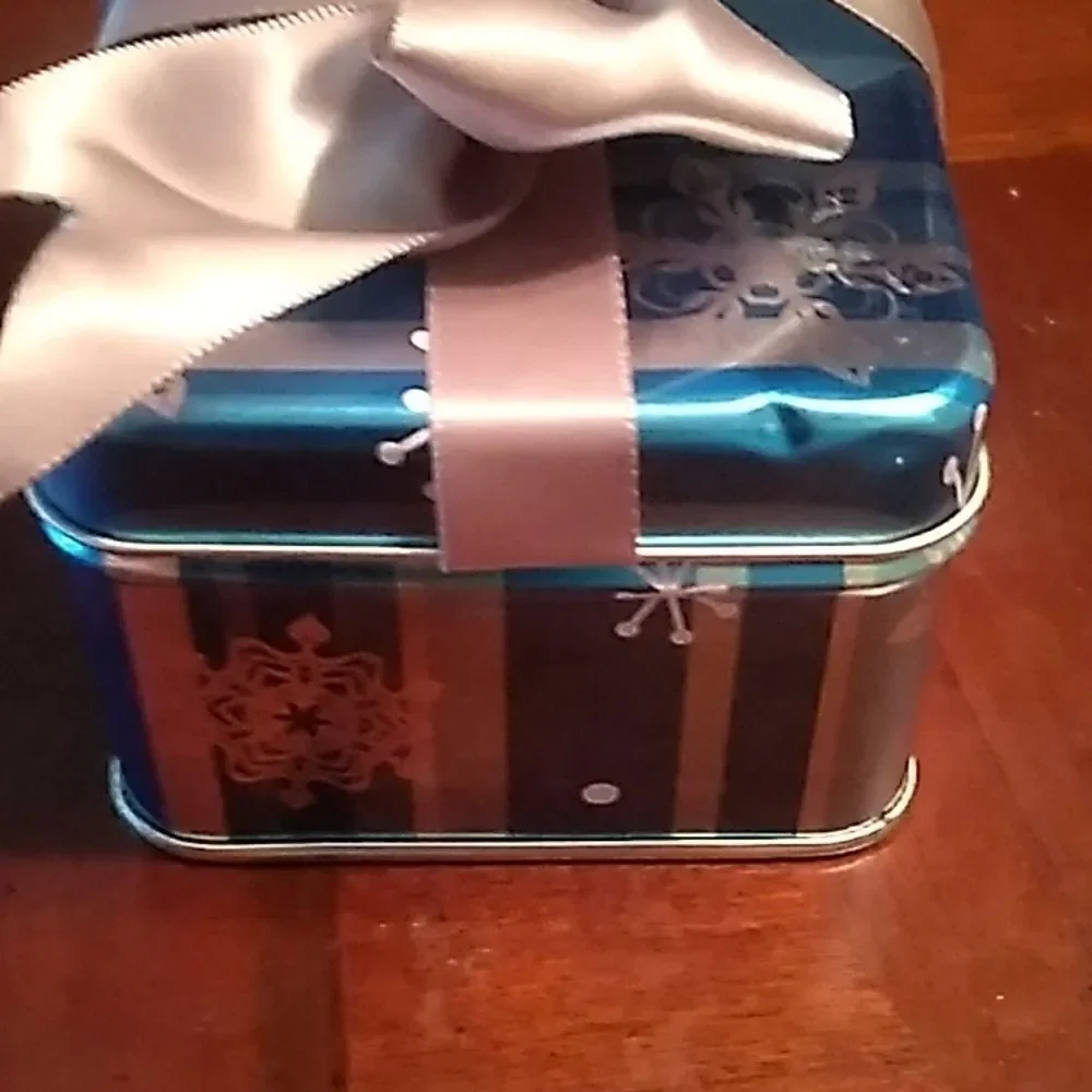 Gift  Tin with Soap